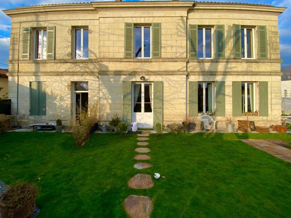 Escapade Girondine Villa Saint-Sulpice-et-Cameyrac Exterior photo